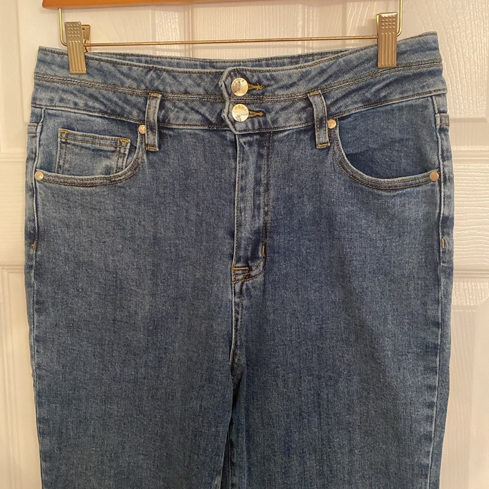 bebe • Double Tab Skinny Jeans - Picture 7 of 14